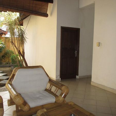 Yuli Bungalows Kuta  Exterior photo