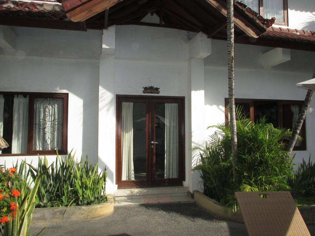 Yuli Bungalows Kuta  Exterior photo